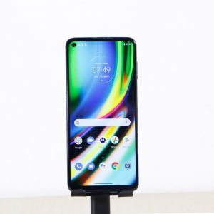 Téléphone Portable Motorola Moto G9 Plus Android 10 - RAM 4Go Capacité 128Go avec Empreinte digitale