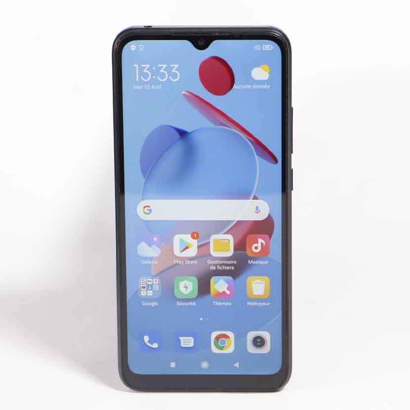 Vente de Téléphone portable d'occasion à Abidjan : Redmi A9 Sport · Android 10 · Capacité : 3Gb/32Gb · connecteur USB-C · 2 nano SIM + microSD * Garantie 1 mois