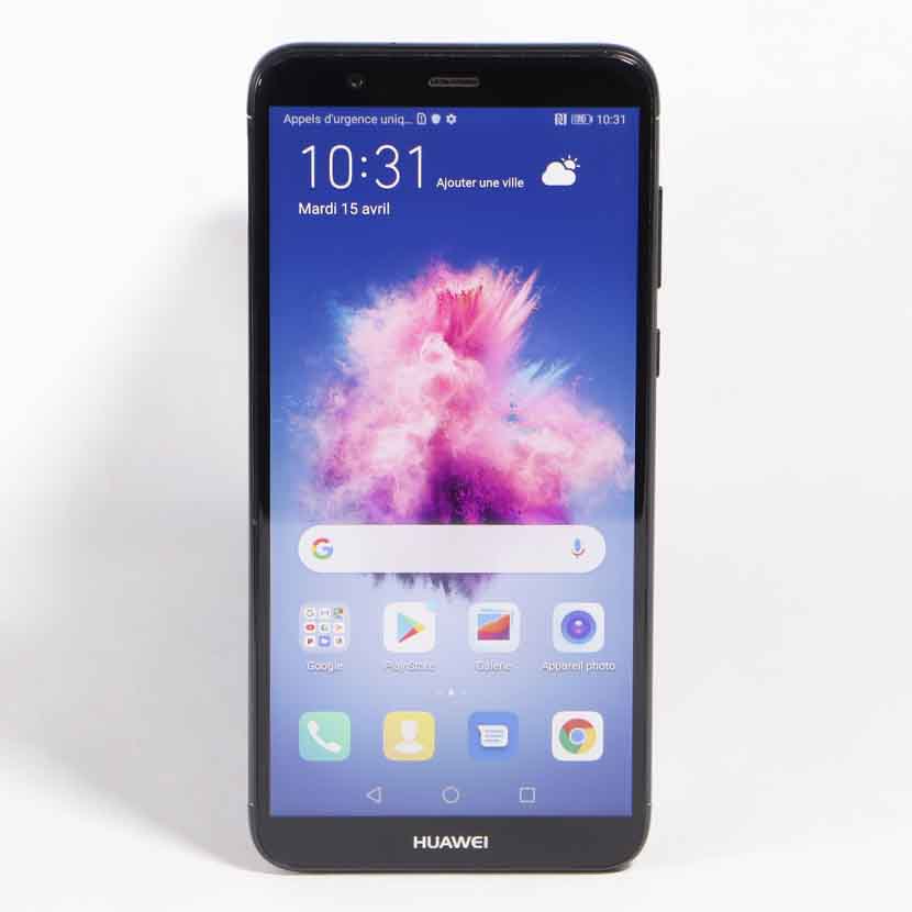 Vente de Smartphone d'occasion à Abidjan : Huawei P Smart · Android 8 · Écran OLED 5.6" · Capacité : 3Go/32Go · Dual SIM (Nano SIM) sans microSD *Garantie 6 mois