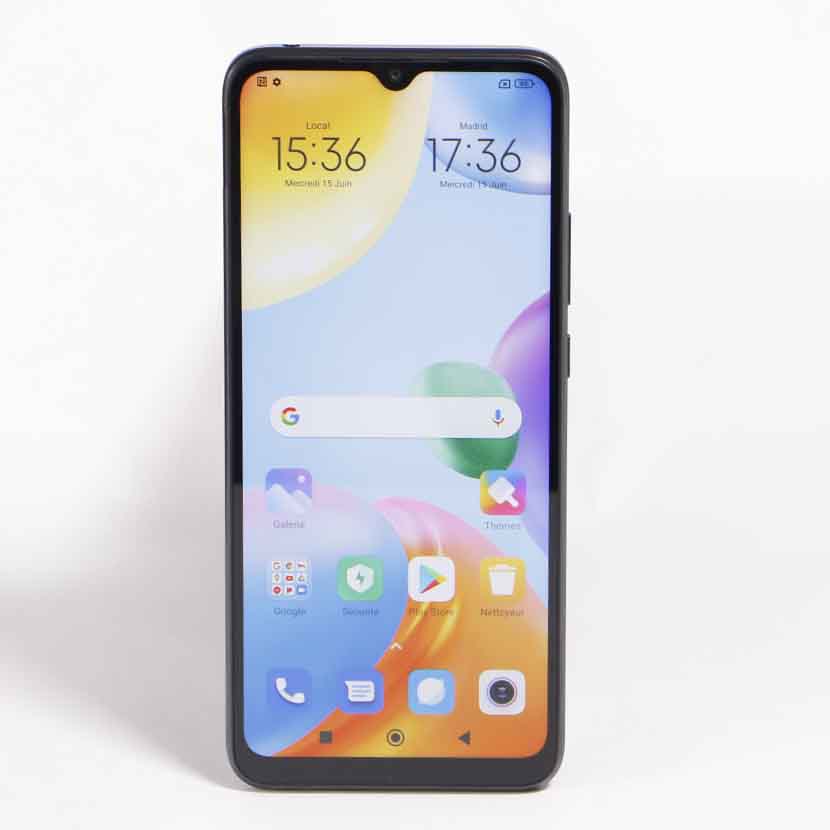 Vente de Téléphone portable d'occasion à Abidjan : Redmi 10C · Android 11 · Capacité : 3Gb/64Gb · USB Type-C 2.0, OTG · 2 nano SIM + microSD *Garantie 6 mois