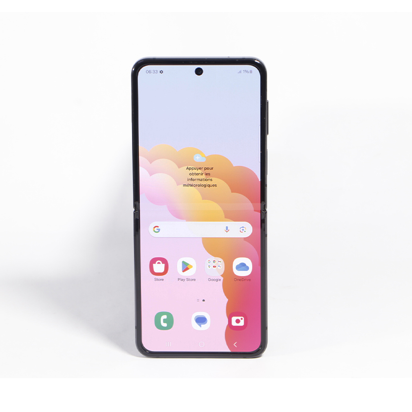 vente de Smartphone d'occasion à Abidjan : Samsung Galaxy Z Flip 4 · Android 14 · Écran OLED 6,7" · Capacité 8Go/128Go · 1 nano SIM (5G) + eSIM *Garantie 6 mois