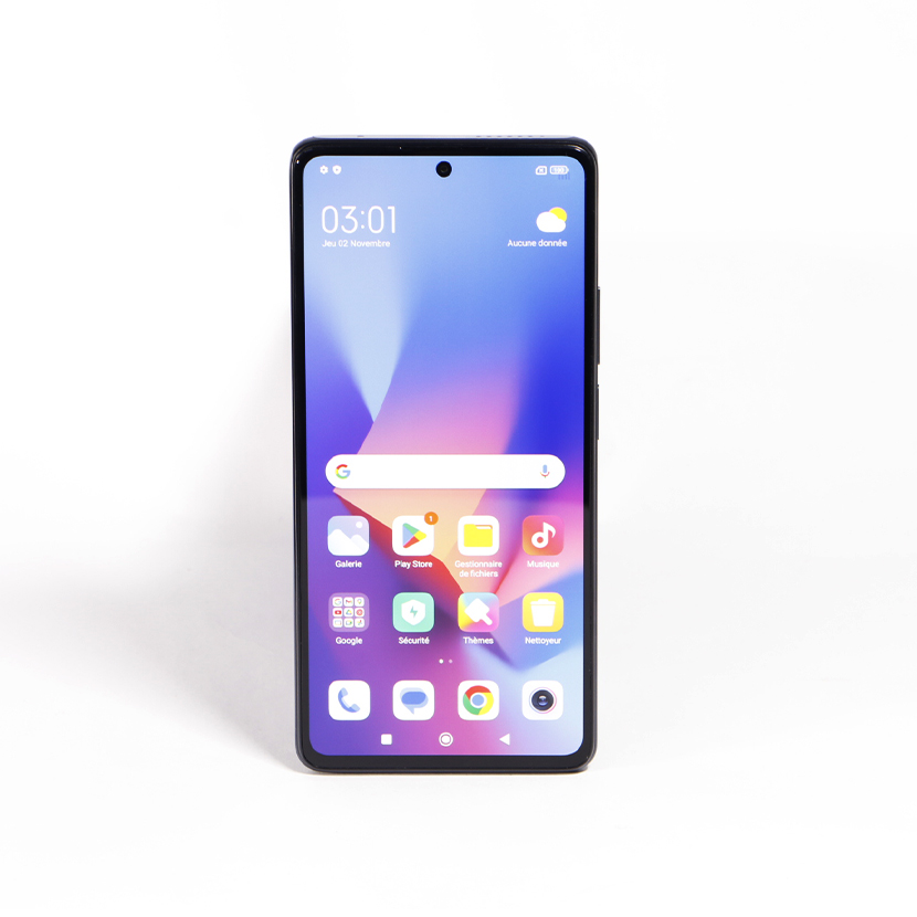 Vente de Téléphone portable d'occasion à Abidjan : Xiaomi 11T Pro · Android 13 · Capacité : 8Gb/128Gb · connecteur USB-C · 2 nano SIM *Garantie 6 mois
