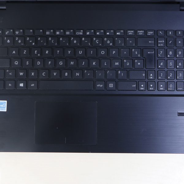 PC ASUS Notebook P553Ua Core i5 (6ᵉ Gén) - RAM 8Go DDR4 SSD 256Go Écran 15,6" FHD avec pavé numérique – Image 3