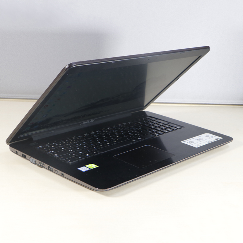 PC ASUS Notebook P756U Core i7 (7ᵉ Gén) - RAM 16Go DDR4 SSD m2 256Go + HDD 1To GPU 2Go DDR5 Écran 17,3" FHD avec pavé numérique – Image 4
