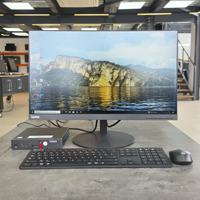 Vente de Complet bureau d'occasion Micro Lenovo M710Q · Core i5 6ᵉ Gén. CPU @ 3.20 GHz · Capacité : 8Go DDR4 / 756Go · Écran Lenovo 24" FHD *Garantie de 6 mois