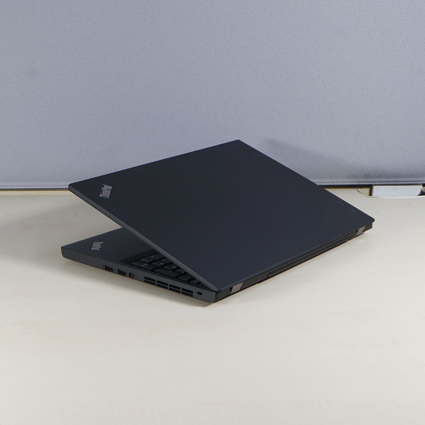 PC Lenovo Thinkpad T560 Core i5 (6ᵉ Gén.) - RAM 16Go DDR3 SSD 256Go Écran 15,6" LED (HD) – Image 6