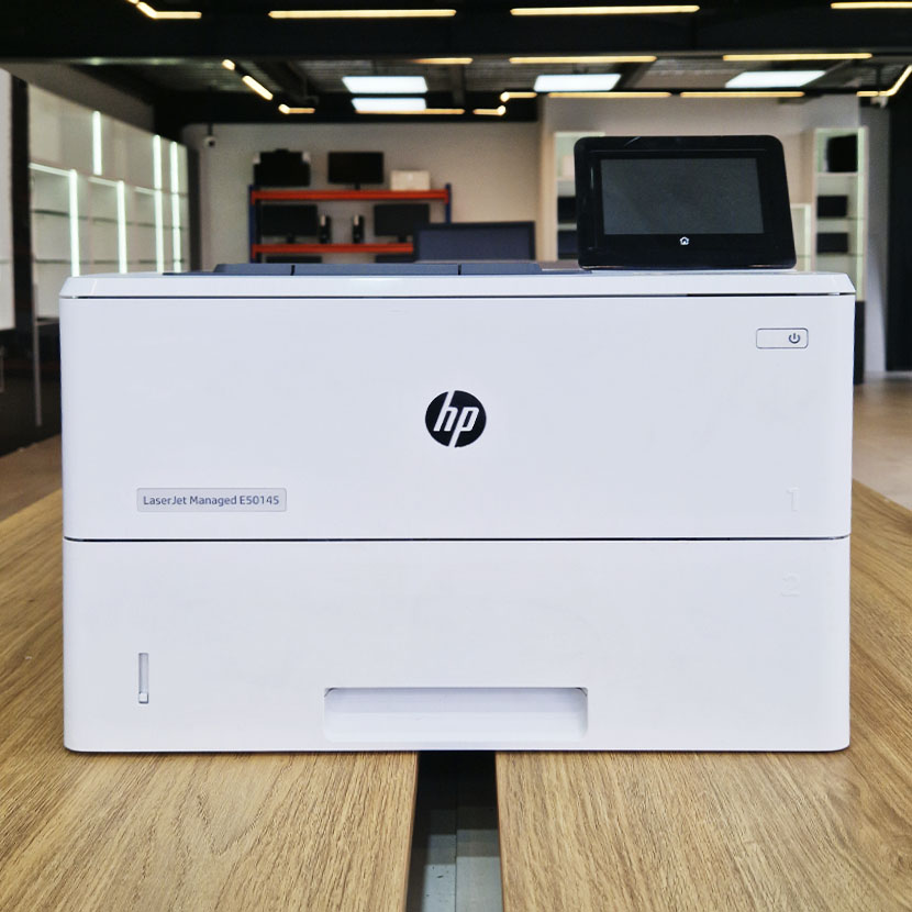 HP LaserJet Managed E50145dn imprimante laser monochrome 45 ppm vue de face blanc et noir.