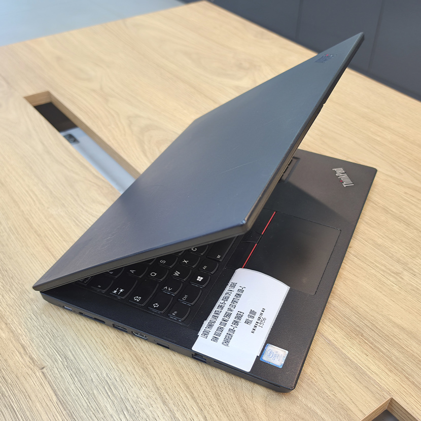 PC Lenovo ThinkPad L490 Core i5 (8ᵉ Gen.) - RAM 8Go DDR4 SSD 256Go Écran 14" Full HD (Grade B) – Image 4