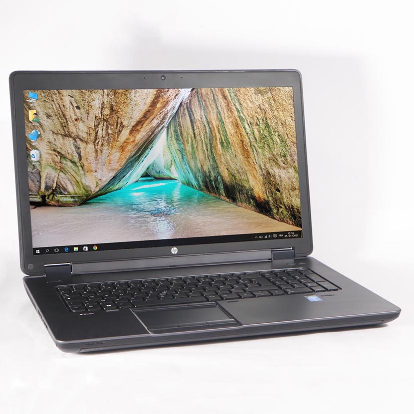 Ordinateur portable HP ZBook 17 G2 d'occasion Core i7 - RAM 16Go DDR3 SSD 128Go + HDD 750Go GPU 4Go écran 17.3" Clavier rétroéclairé