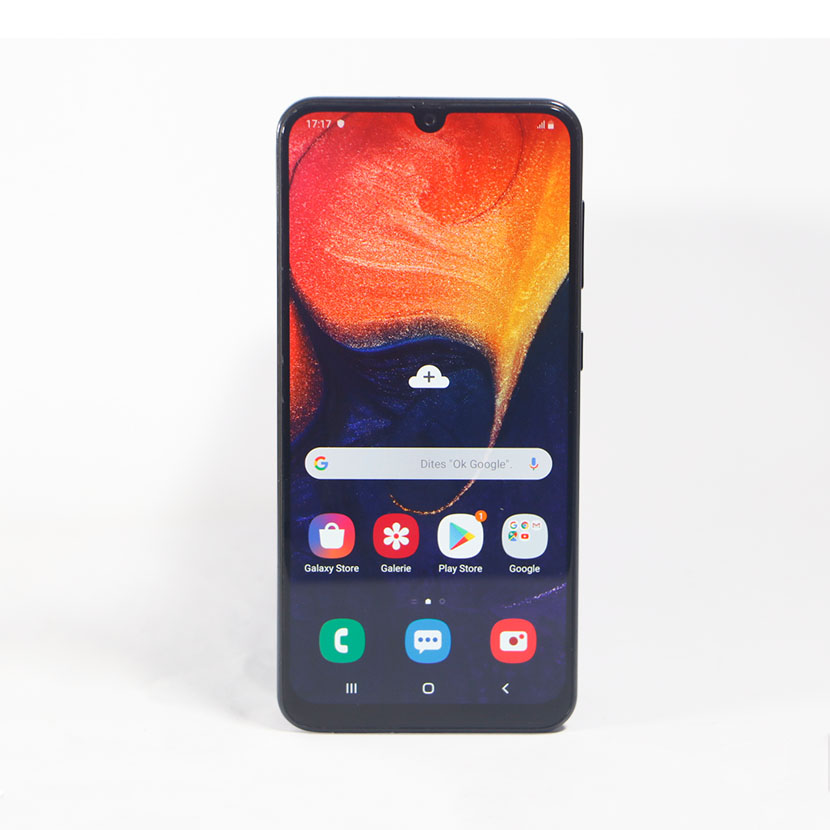 Téléphone portable Samsung galaxy A50 d'occasion RAM : 4 Go Stockage : 128 Go Appareil photo principal : 25 Mpx et frontal : 8 Mpx Compatibilité double SIM : Oui ( Nano SIM) Compatible a la 4G