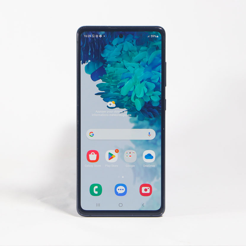 Téléphone portable Samsung galaxy S20 FE d'occasion RAM : 6 Go Stockage : 128 Go Appareil photo principal : 12 Mpx et frontal : 8 Mpx Compatibilité double SIM : Oui ( Nano SIM) Compatible a la 4G