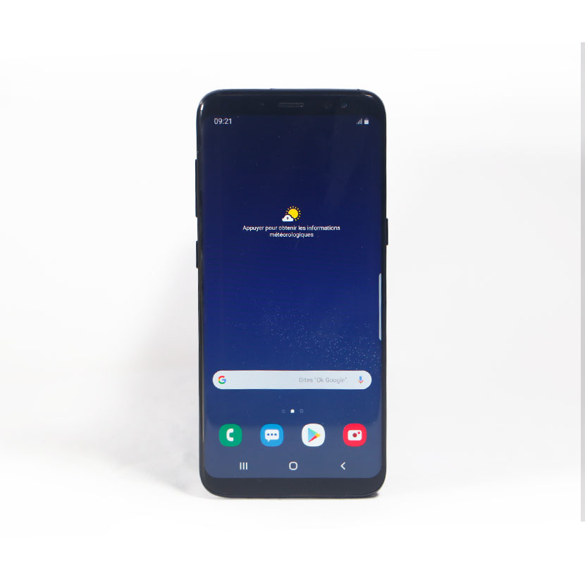 Téléphone portable Samsung galaxy S8 d'occasion RAM : 4 Go Stockage : 64 Go Appareil photo principal : 12 Mpx et frontal : 8 Mpx Compatibilité double SIM : Oui ( Nano SIM) Compatible a la 4G