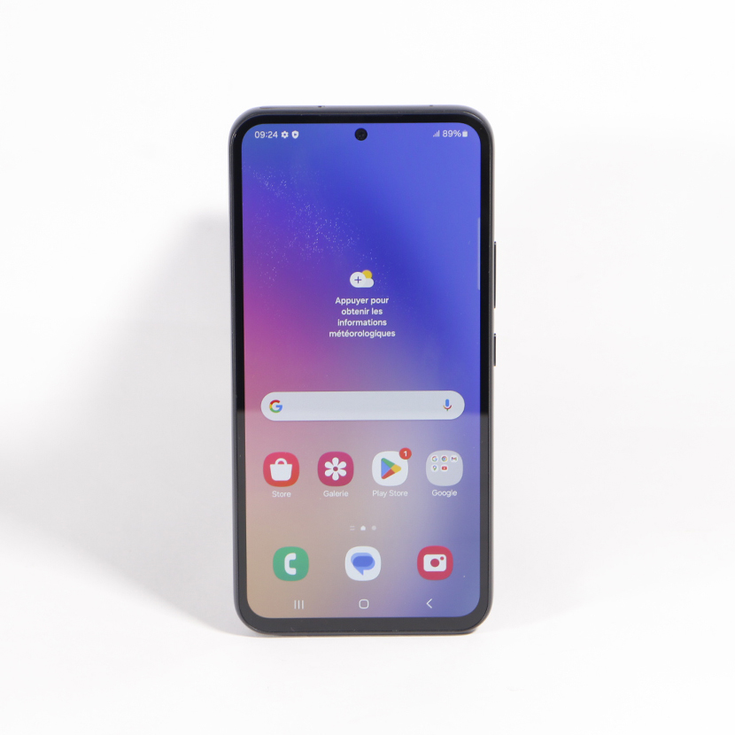 Téléphone portable Samsung Galaxy A54 5G d'occasion · Écran OLED 6.4" · Capacité : 8Go/128Go · Dual SIM (Nano SIM) · *Garantie 6 mois