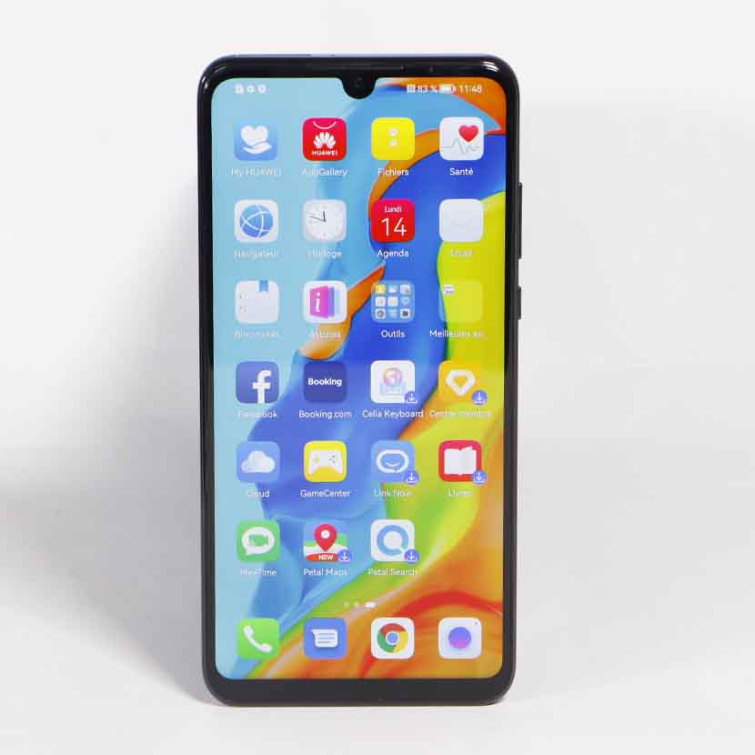 Vente de Téléphone portable Huawei P30 Lite Android 9 d'occasion Capacité : 4Go/128Go Appareil photo 48 Compatibilité double SIM : Oui (Nano SIM) Compatible a la 4G